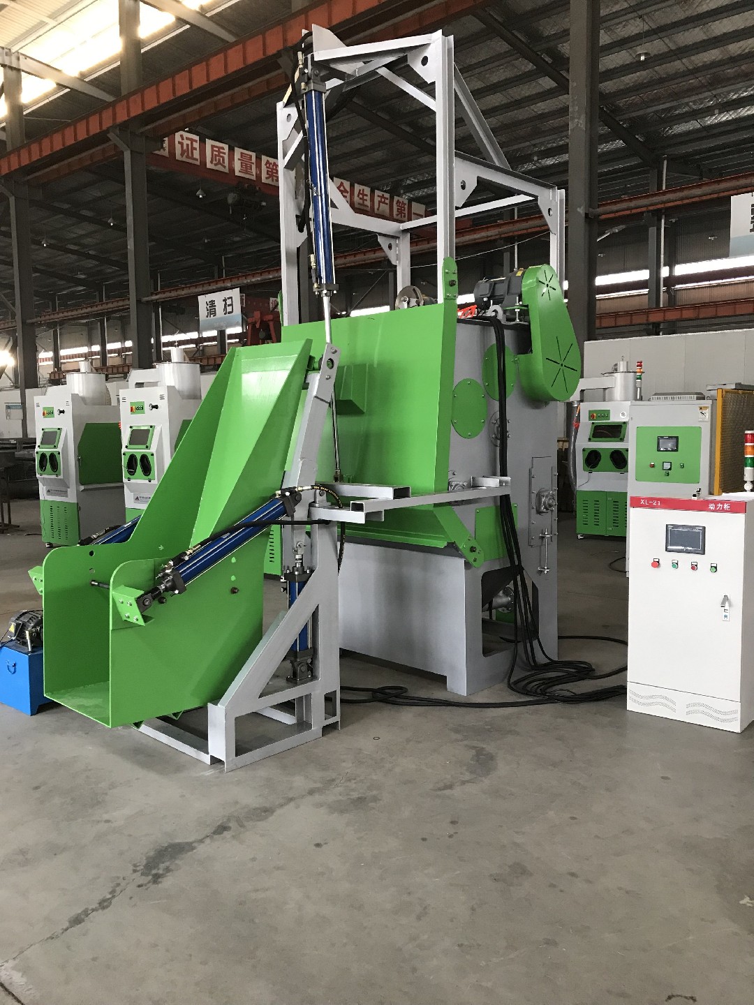 TB-SF300KG-6A自動上下料履帶式自動噴砂機，履帶液體自動噴砂機，自動液體噴砂機